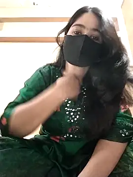 Magical Girl- online show from November 21, 7:43 am