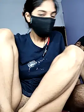 Amzing-Couple online show from November 10, 4:13 pm