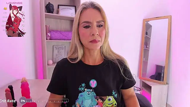 Evangeline johns online show from November 21, 9:06 pm