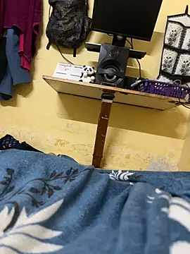 aprivatecouple online show from March 25, 4:54 pm