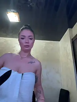 BellaaNoir online show from June 30, 7:57 pm
