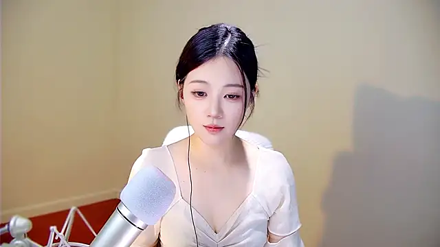 memeda online show from October 3, 2:33 pm