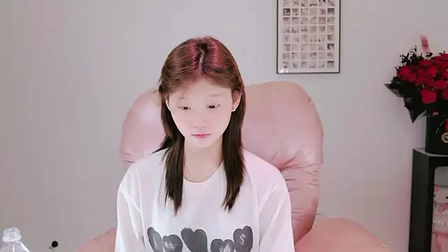 yang-yang-yang online show from May 25, 12:04 pm
