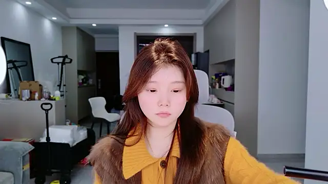 yang-yang-yang online show from December 20, 2:10 pm