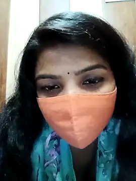 Chahat Pandey online show from February 12, 4:52 pm