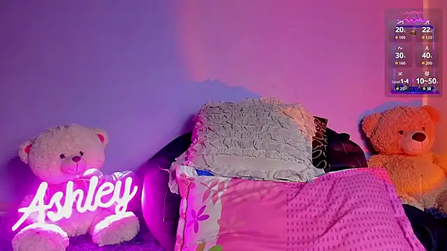 1Ashley  online show from November 27, 5:43 am