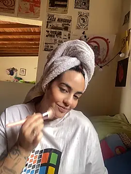 name less lulu online show from April 19, 6:21 pm