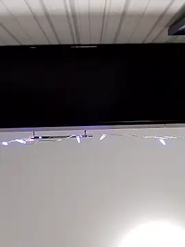 Lorrain Dorrie online show from January 14, 9:03 am