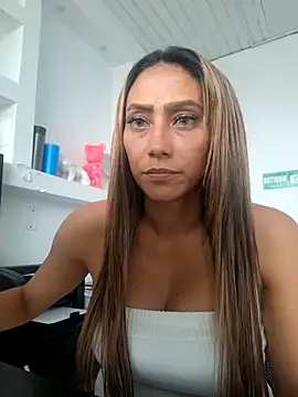 salome drasin online show from November 1, 4:33 pm