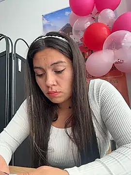 LIZ-06  online show from February 14, 3:58 pm