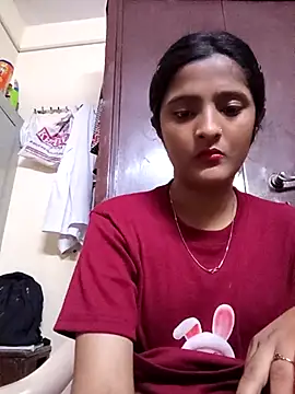 KittyBby14 online show from April 3, 7:01 pm