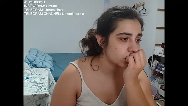 Ursumi1 online show from February 6, 8:12 pm