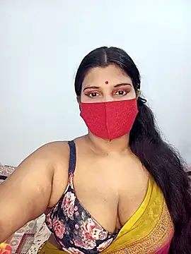 Hot-Angel  online show from October 4, 5:28 pm