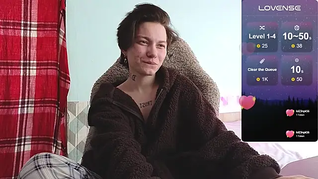 esajukyy online show from October 1, 8:19 am