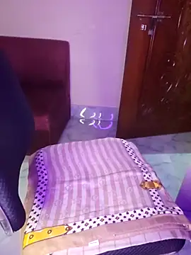 Olivia3 online show from October 20, 8:01 pm