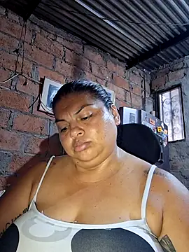 Snapshot of chubby_sexy_big_tits chatting on September 23, 10:19 pm chubby sexy big tits online show from September 23, 10:19 pm