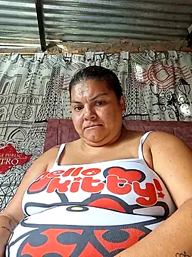 Snapshot of chubby_sexy_big_tits chatting on September 17, 1:42 pm chubby sexy big tits online show from September 17, 1:42 pm