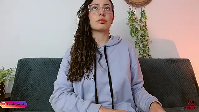 Kendal Mosk online show from December 21, 8:13 pm