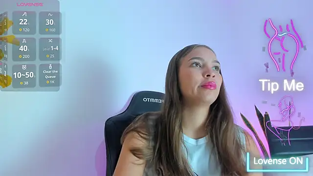 HaleyAmaya online show from September 24, 7:02 pm