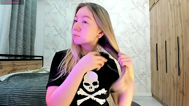 Babby Rabbit online show from April 11, 11:14 am