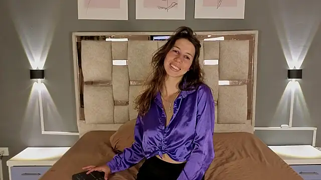 jolie lov online show from September 29, 1:16 pm