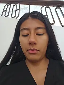 CarlaAlvez online show from April 16, 4:39 pm