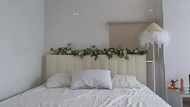 Snapshot of Akina_starr chatting on September 19, 4:33 am Akina starr online show from September 19, 4:33 am