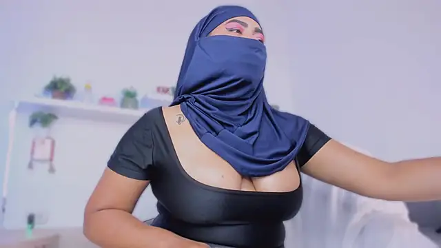 jazmin anbar online show from October 19, 8:00 pm