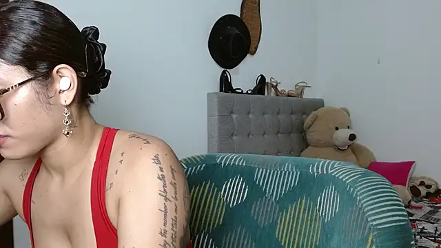 Sexy Lia  online show from June 3, 2:23 am