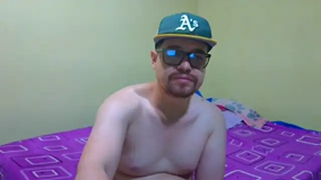 pecadodulce123 online show from March 2, 10:37 pm