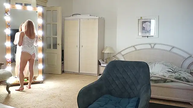 moonlight4u online show from September 13, 5:04 am