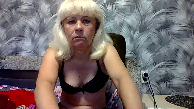 sakura blonde online show from November 3, 7:56 am