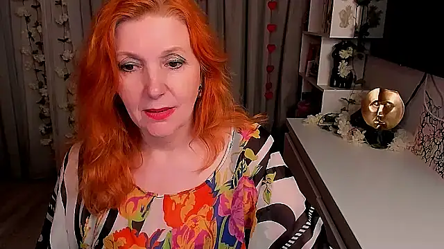 Almaz-Fire-Fox-One online show from September 14, 7:45 pm