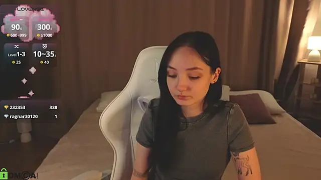 Cheryl  Brown online show from March 12, 1:52 am