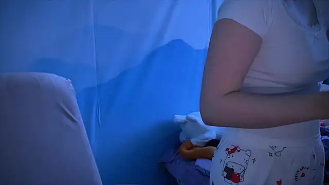 IlonaMurf online show from February 11, 8:38 am