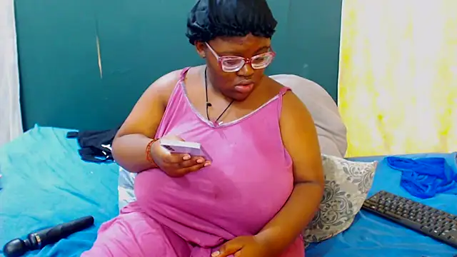 Damm Bobbies online show from April 12, 1:03 pm