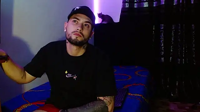 miia-liiam online show from January 10, 6:51 am