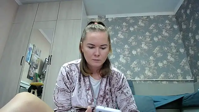  Miss Vanilla  online show from September 22, 6:01 am