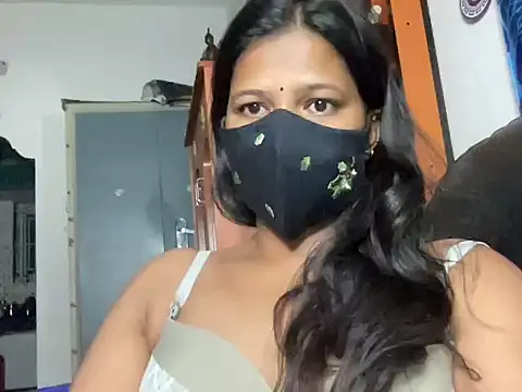 Tamil Sanjana  online show from November 21, 11:40 pm