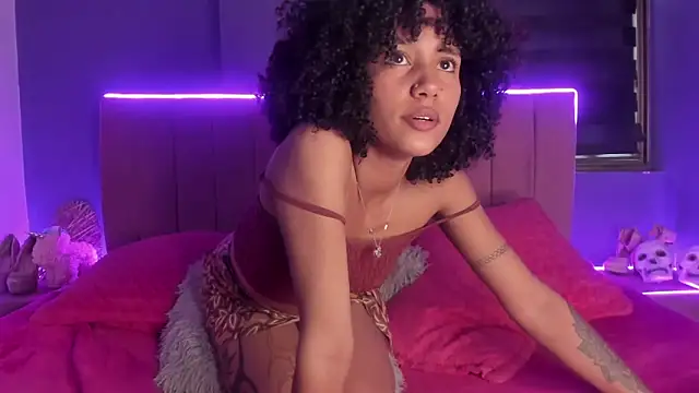 CintiaWalker online show from March 5, 12:56 pm