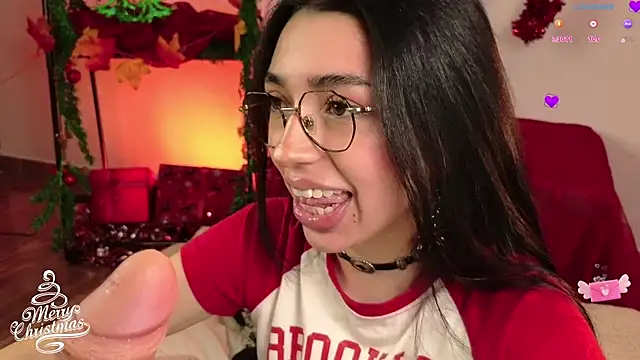 Sweet Nyx online show from December 15, 12:49 am