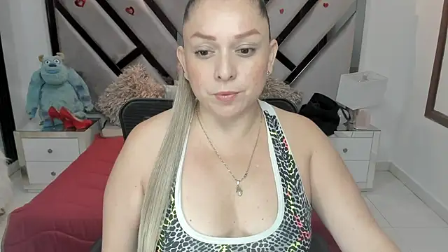 natalia5560 online show from November 6, 1:50 pm