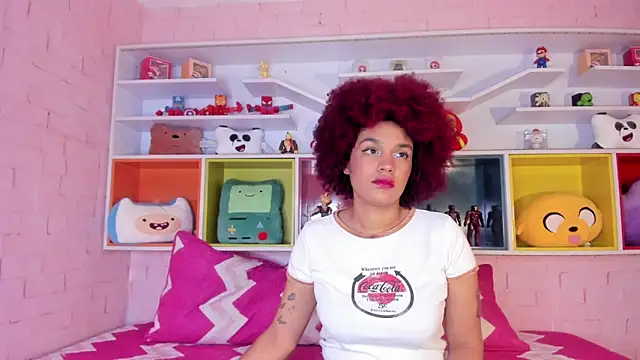 loladupont online show from March 25, 3:12 am