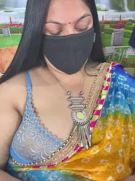 FlatVincy4 online show from October 25, 4:47 pm