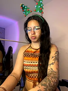 Rosita forever  online show from November 25, 7:36 pm