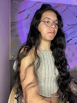 Rosita forever  online show from September 25, 1:10 pm