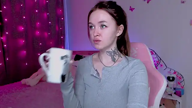 Naughty Mable online show from November 8, 12:37 am