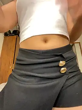 ahista online show from March 25, 7:39 pm