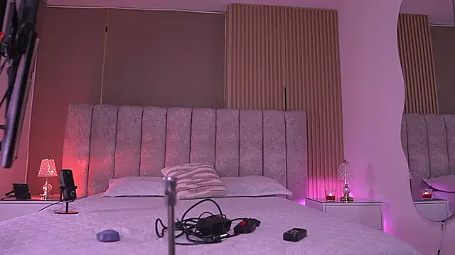 sam lewins online show from February 21, 7:36 pm