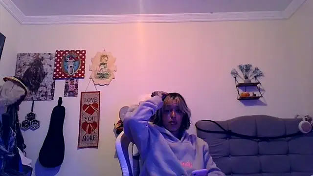 BlueStoneX online show from April 19, 11:43 am